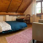 U Krolow Konukevi Nowe Guty